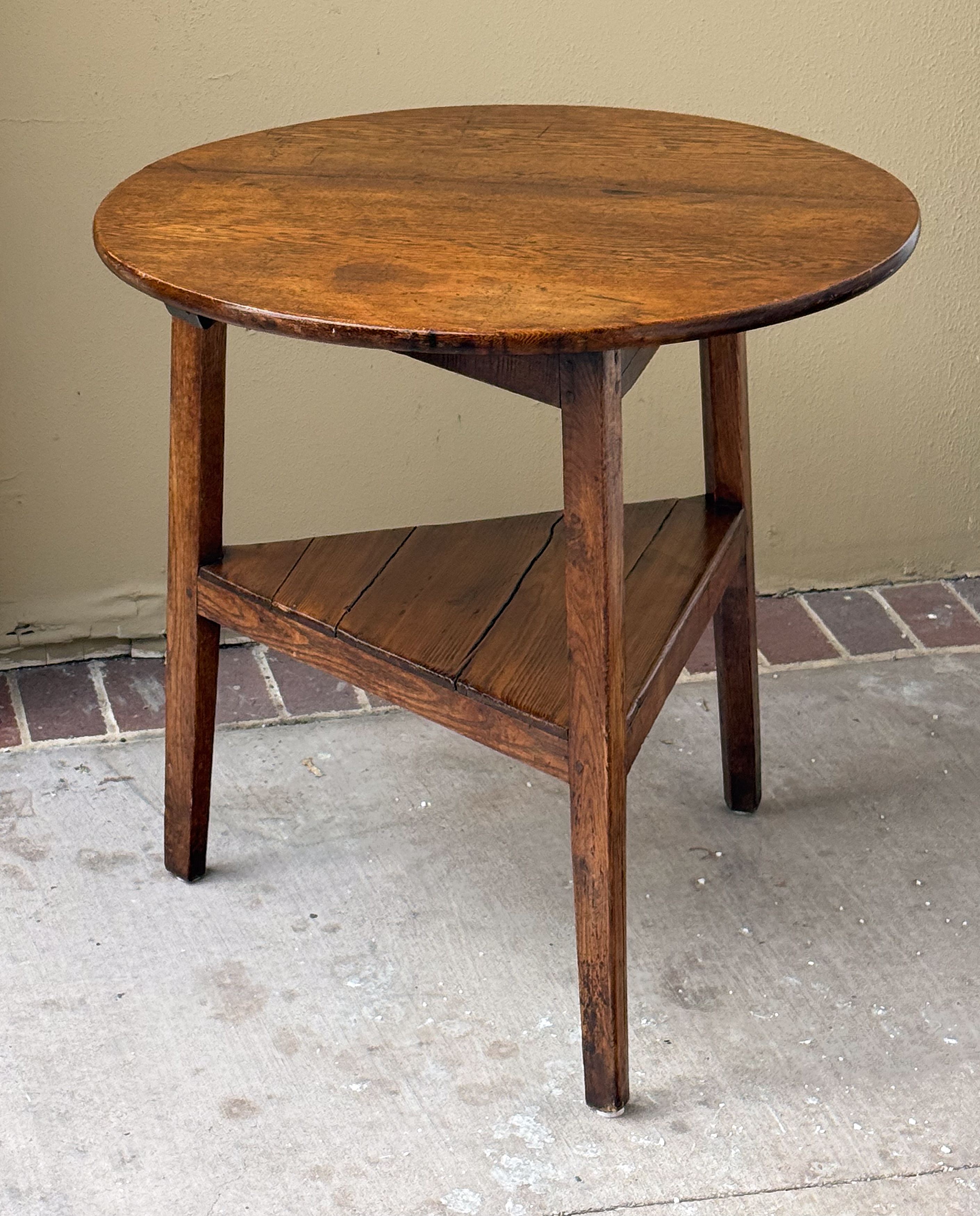 gg665_english_large_cricket_table_011