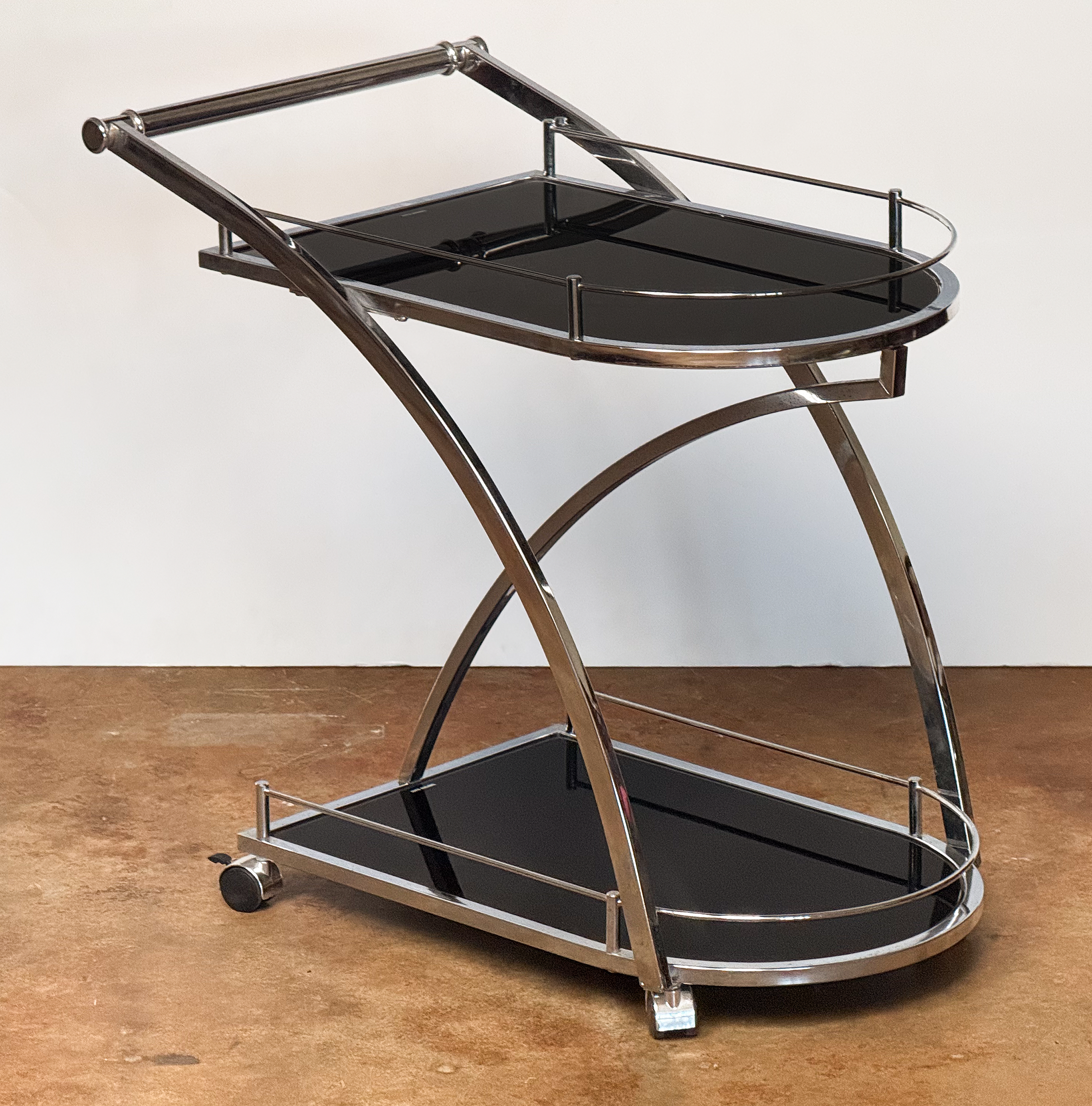 gg680_drinks_trolley_001