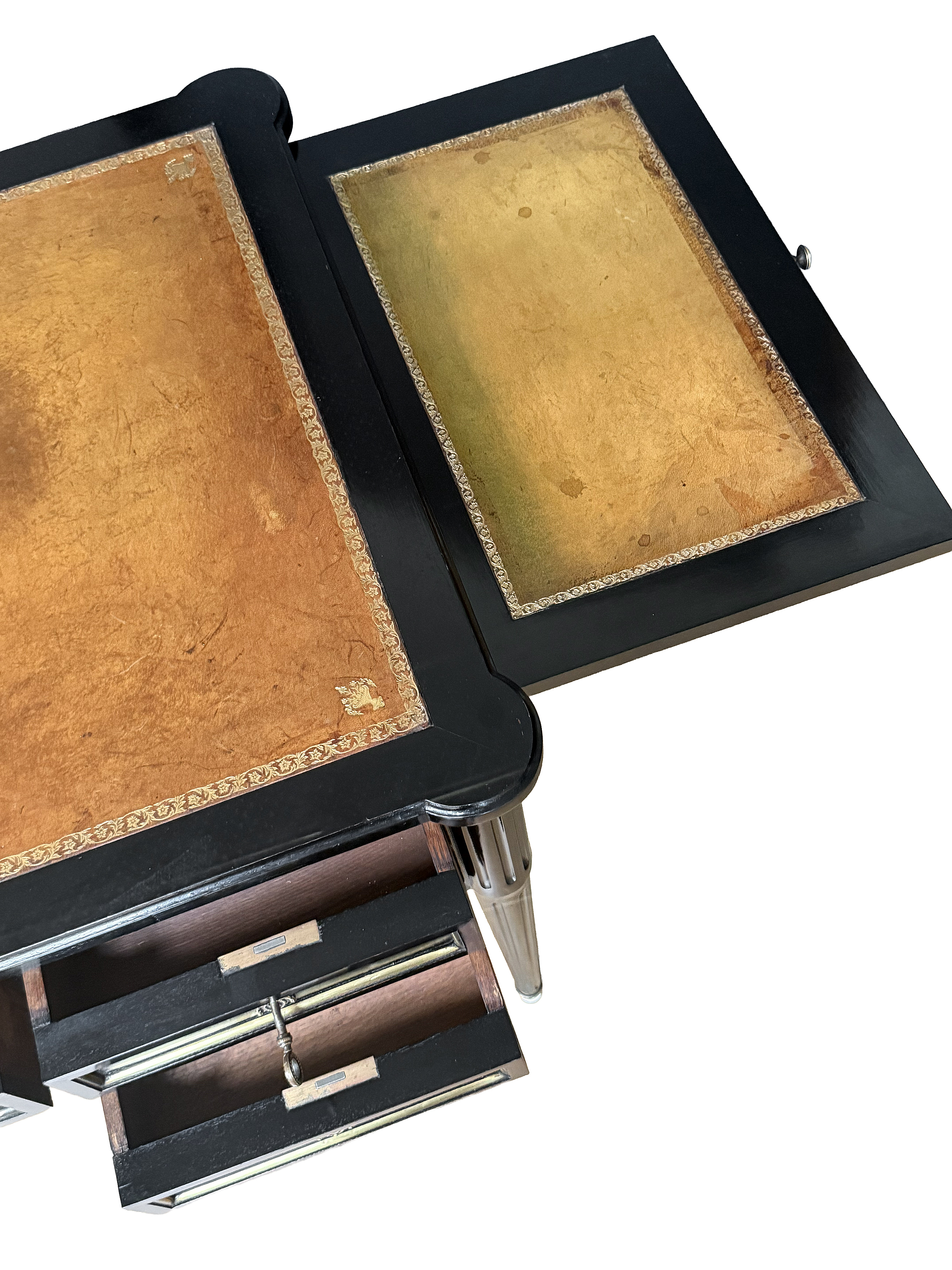 gg695_black_french_writing_table_05