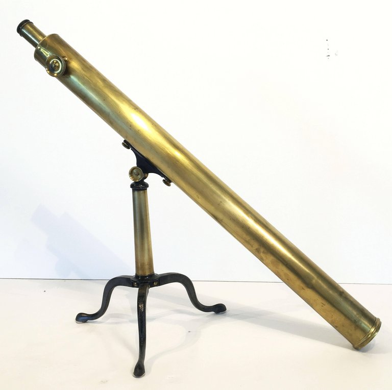 q0056_footed_brass_telescope_35__master