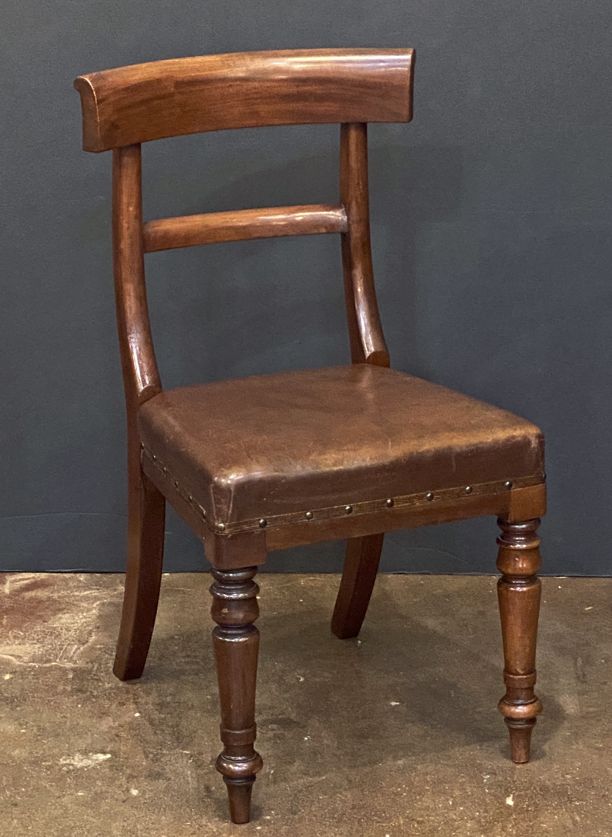 q2414_english_leather_upholstered_chair_of_mahogany_4_copy