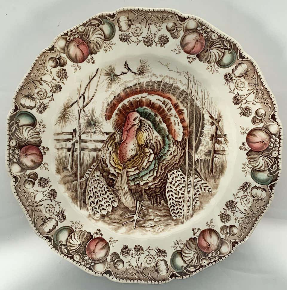 Johnson Brothers ENGLAND His Majesty Turkey Dinner Plate 10 3/4" Diameter 