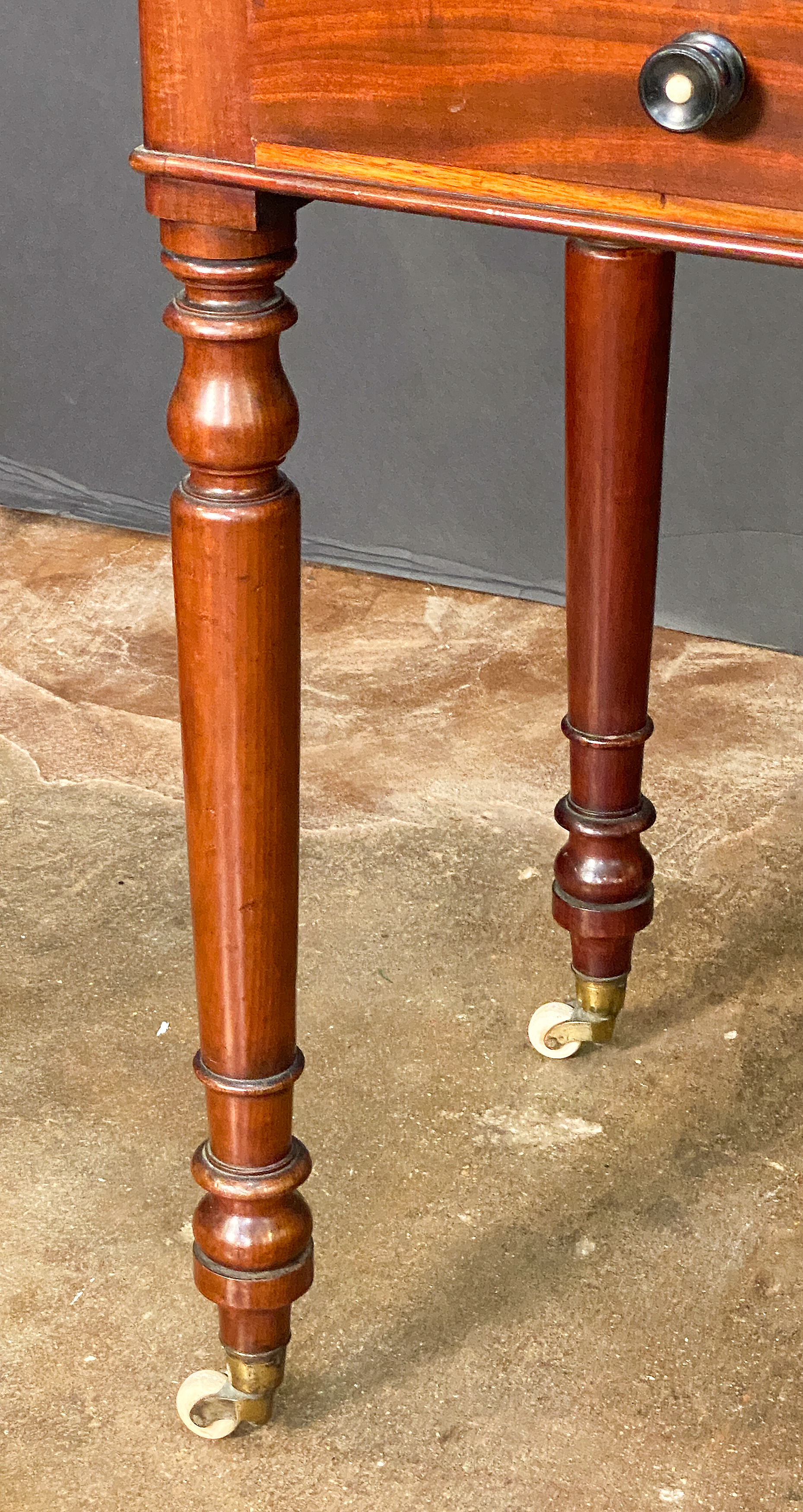 w0109_english_writing_table_20_1714079473