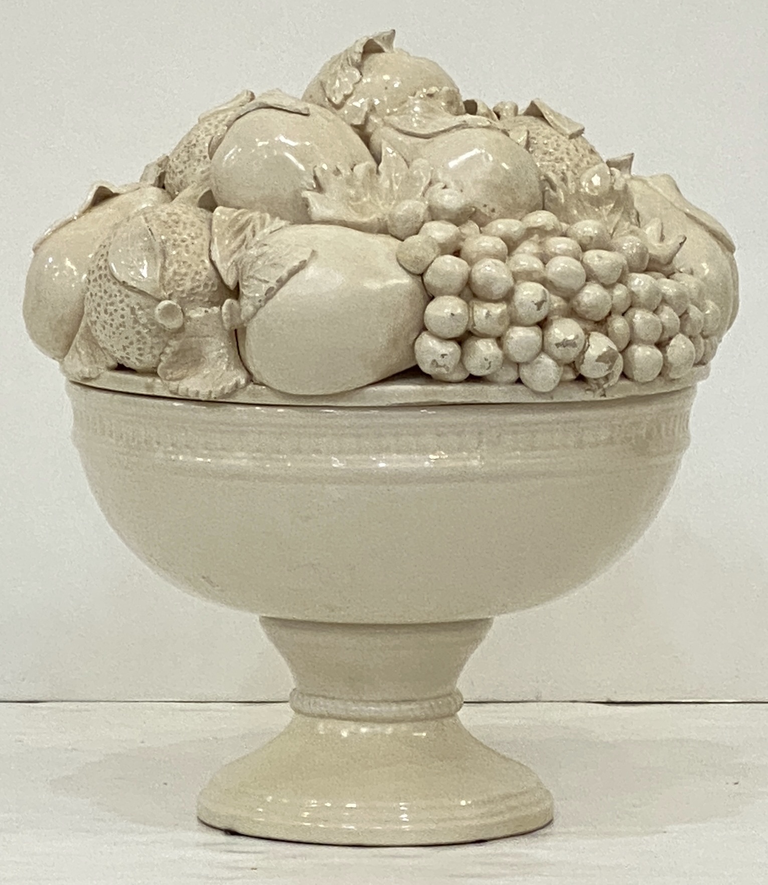 woo25_italian_white_ceramic_fruit_bowl_18_copy