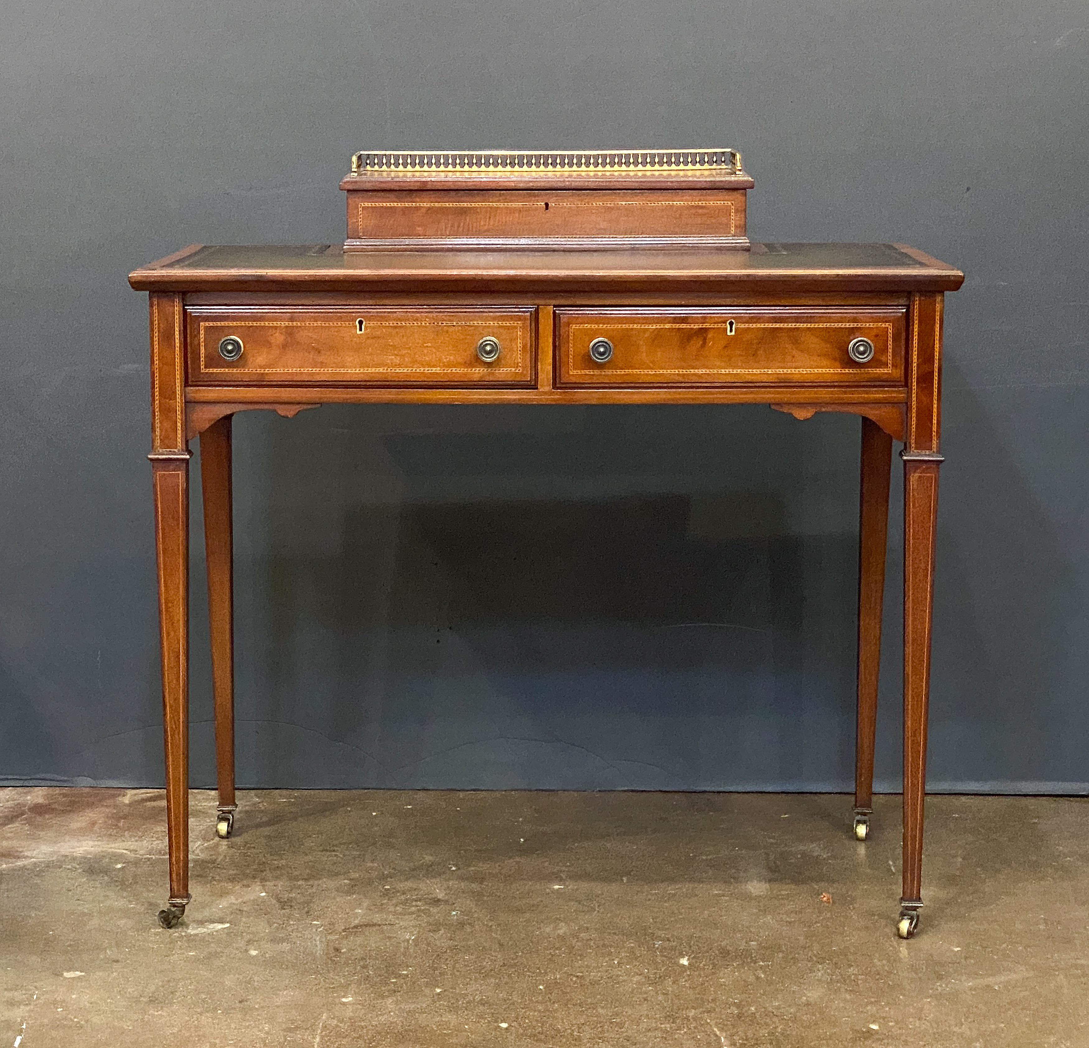 x1184_leather_top_mahogany_desk_29