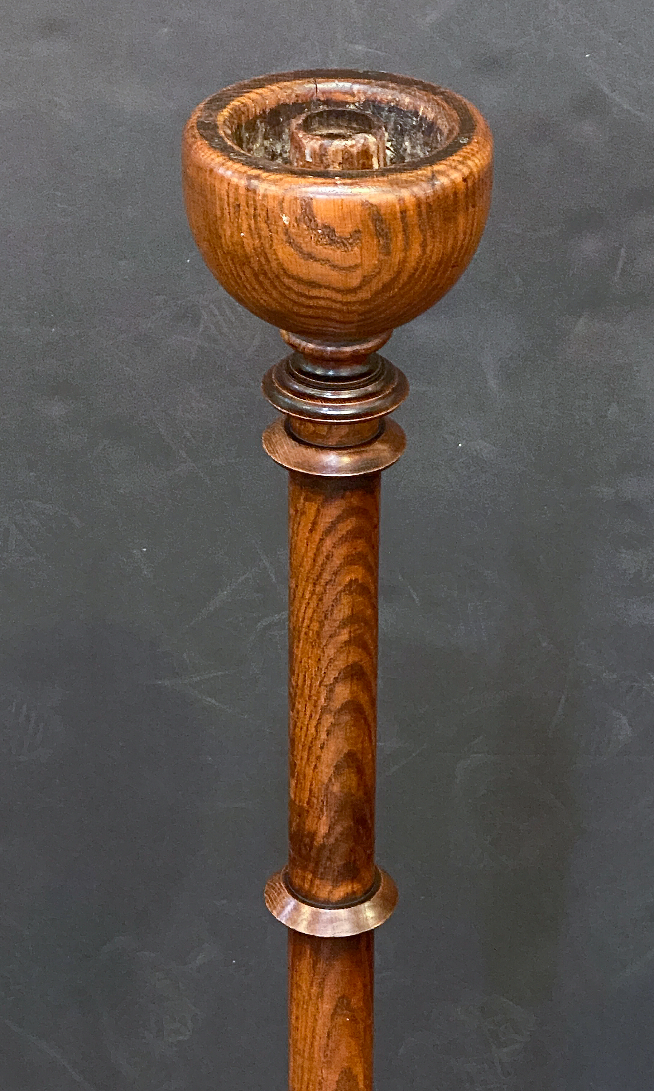 z2337_oak_candle_stick_16