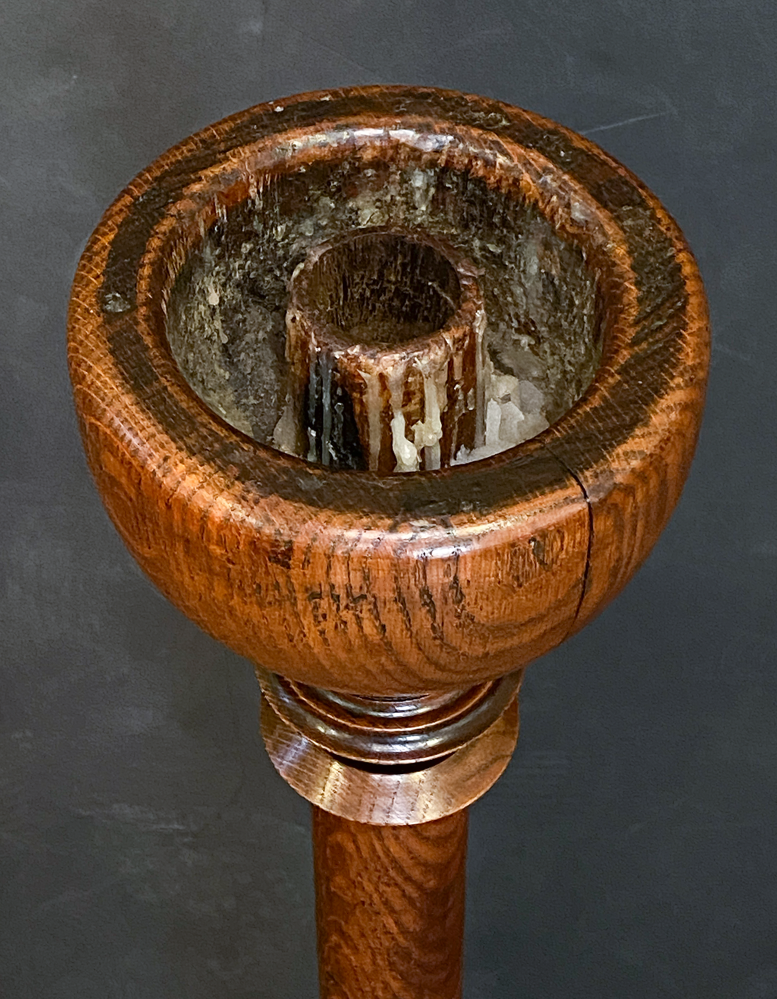 z2337_oak_candle_stick_34